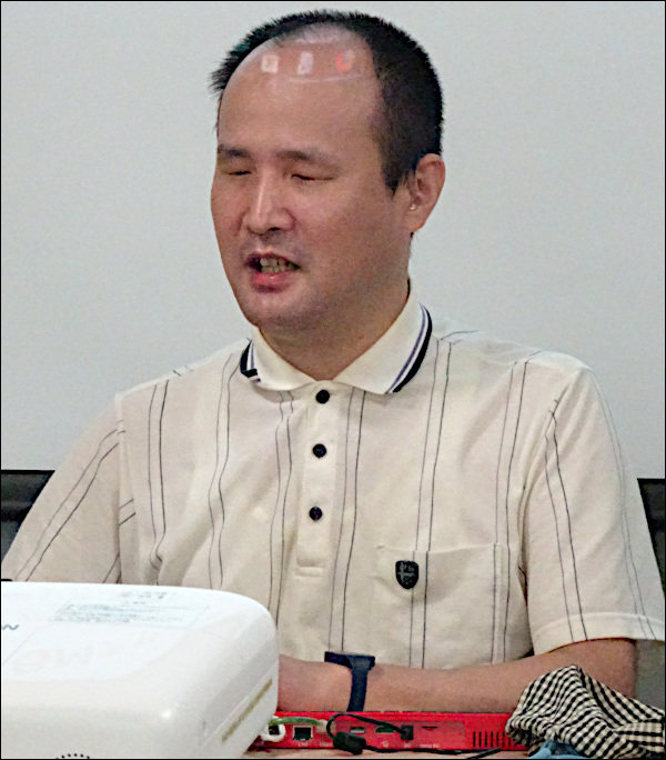 講師の九曜会長